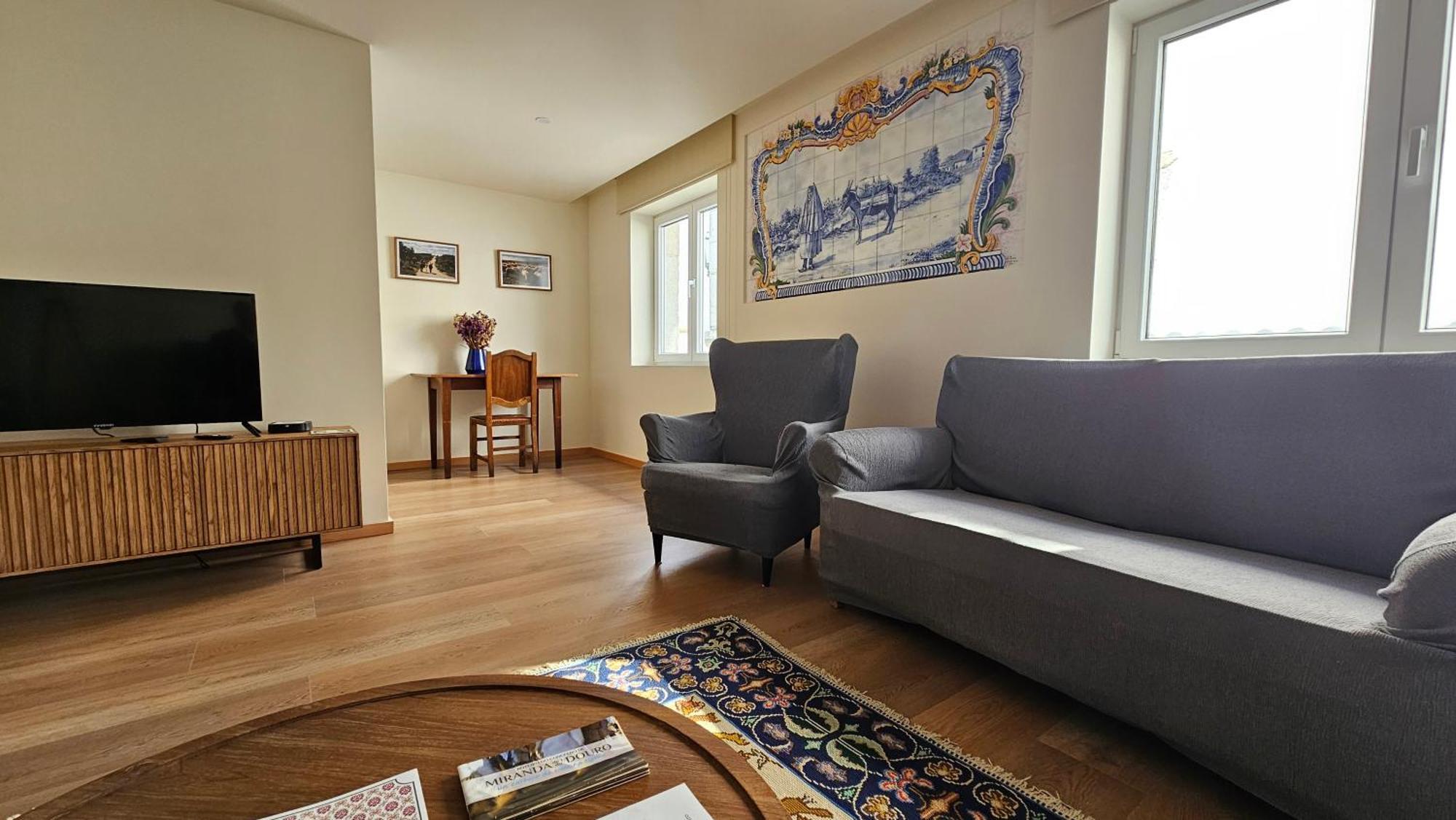 Апартаменты Buteko House Al Миранда-ду-Дору Экстерьер фото